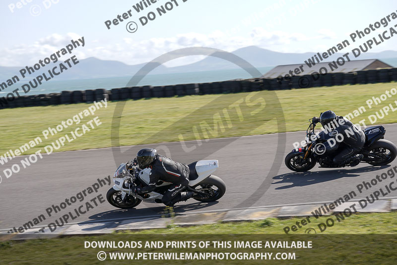 anglesey no limits trackday;anglesey photographs;anglesey trackday photographs;enduro digital images;event digital images;eventdigitalimages;no limits trackdays;peter wileman photography;racing digital images;trac mon;trackday digital images;trackday photos;ty croes